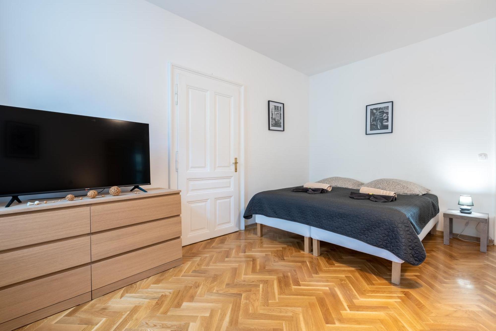 Revliving Apartments Eggenburg Екстер'єр фото